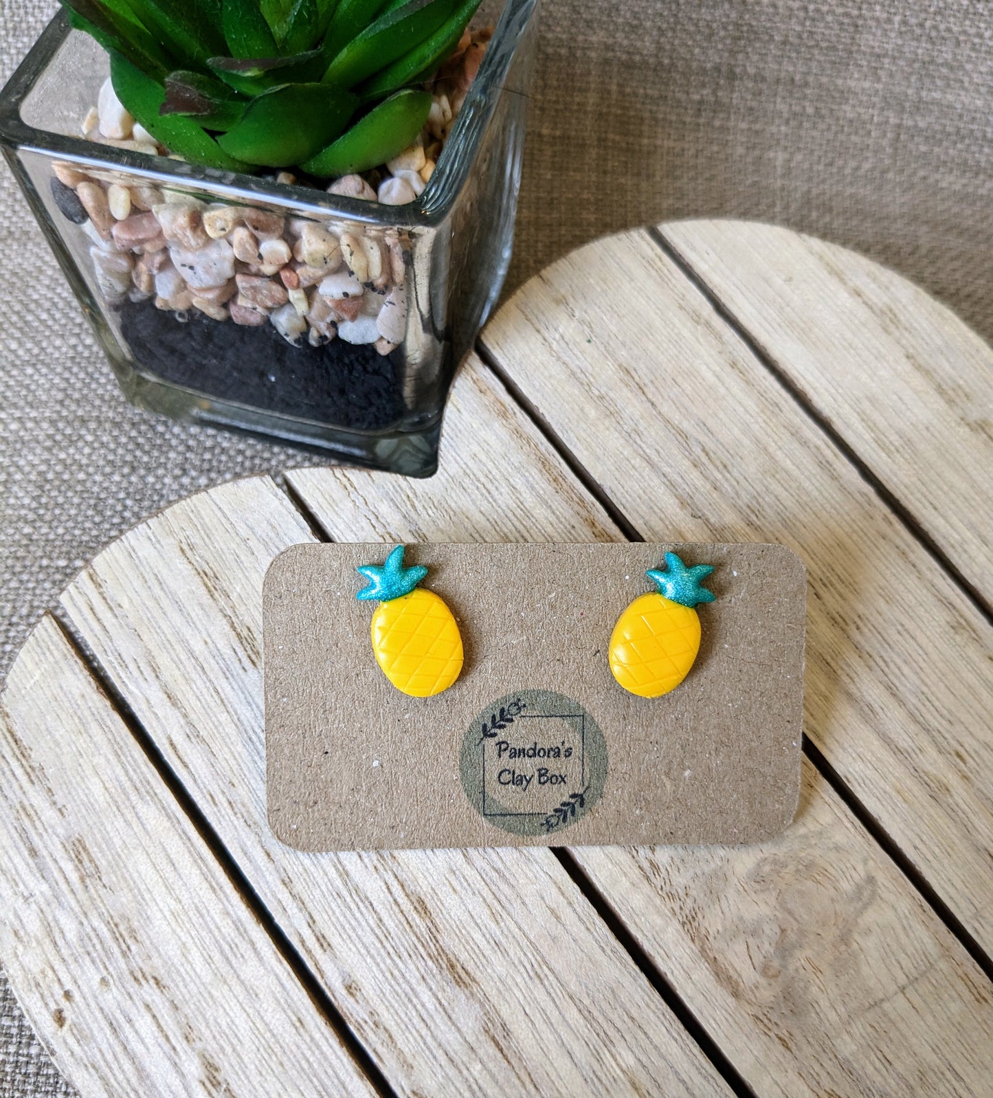 pineapple studs